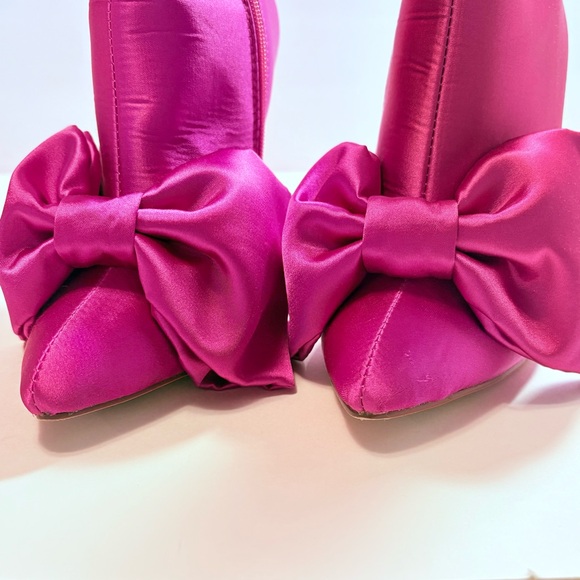 Azalea Wang Dolls Kill Need You All To Myself Stiletto Booties Blitz Pink Satin - Picture 8 of 15